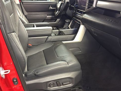 Used 2022 Toyota Tundra SR5 image 10