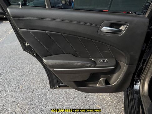 Used 2021 Dodge Charger Scat Pack w/ Plus Group RWD image 26