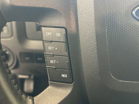 Used 2009 Ford Escape XLT FWD image 28