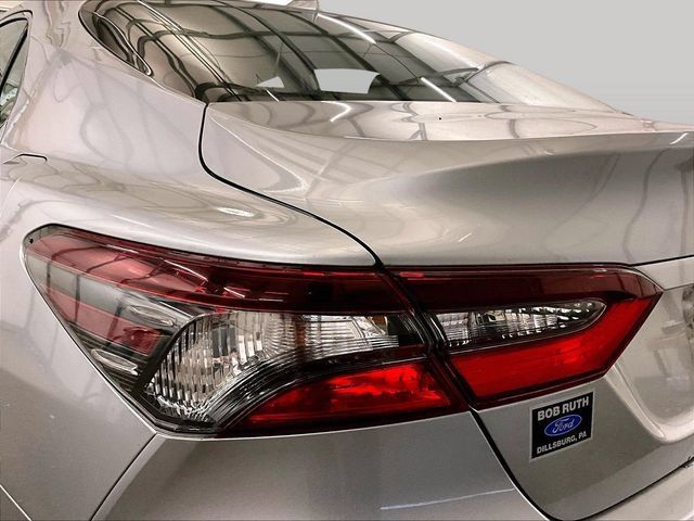 Used 2021 Toyota Camry LE FWD image 28