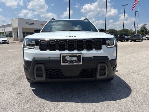 New 2026 Jeep Cherokee Overland AWD/4WD image 9