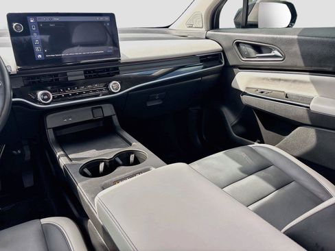 Used 2024 Honda Prologue Touring image 23