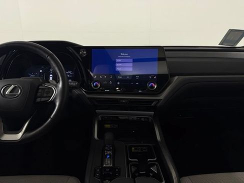 Used 2025 Lexus TX 350 AWD image 35