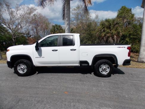 Used 2021 Chevrolet Silverado 2500 W/T w/ WT Convenience Package image 6