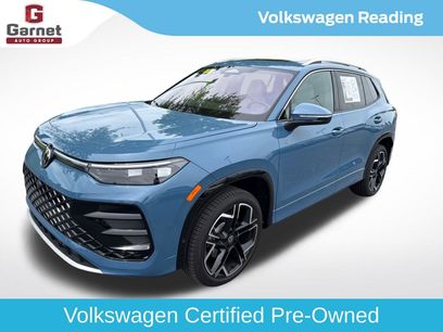 Used 2025 Volkswagen Tiguan SEL R-Line