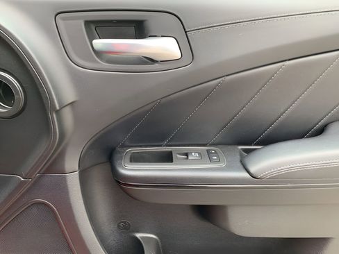 Used 2022 Dodge Charger R/T w/ Plus Group image 19