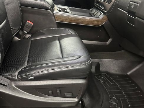 Used 2018 GMC Sierra 2500 Denali w/ Duramax Plus Package image 47