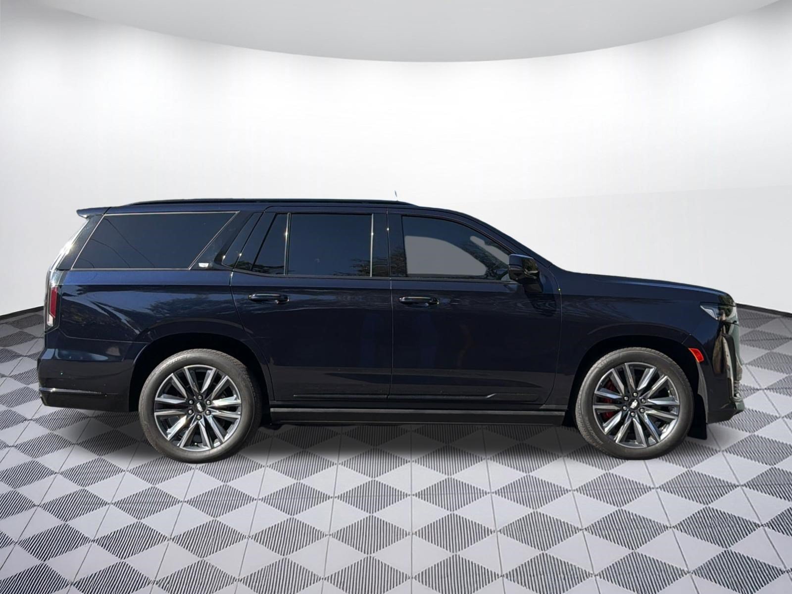 Used 2022 Cadillac Escalade Sport Platinum w/ Heavy-Duty Trailer Package AWD/4WD image 7