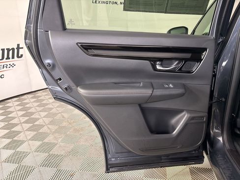 Used 2025 Honda CR-V Sport Touring image 21