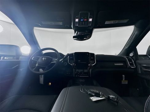 New 2026 RAM 4500 Tradesman 60CA Dually w/ Laramie Trim Package image 9