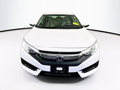 Used 2019 Honda Civic LX image 2