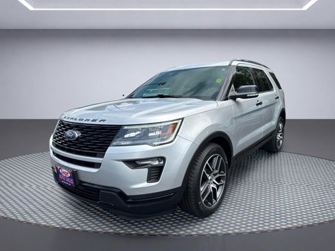Used 2019 Ford Explorer Sport AWD/4WD image 2