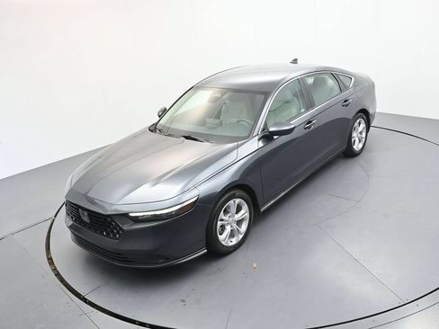 Used 2023 Honda Accord LX image 24