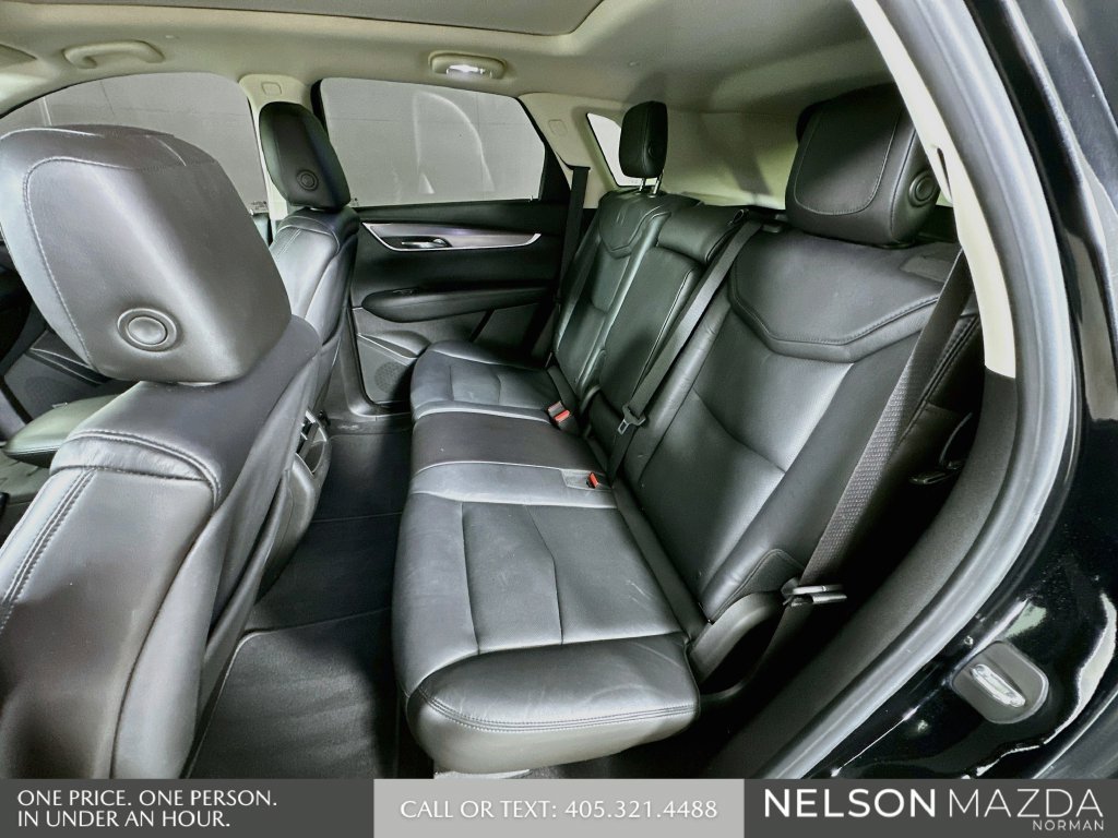 Used 2017 Cadillac XT5 Luxury w/ Driver Awareness Package FWD image 23