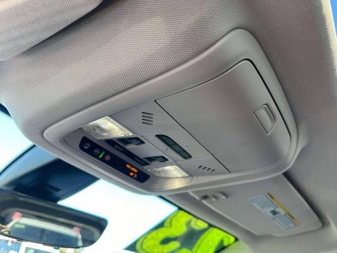 Used 2023 GMC Acadia Denali w/ Denali Ultimate Package image 35