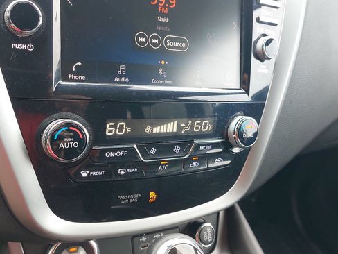 Used 2022 Nissan Murano SV AWD/4WD image 20