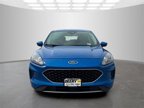 Used 2020 Ford Escape SE image 3