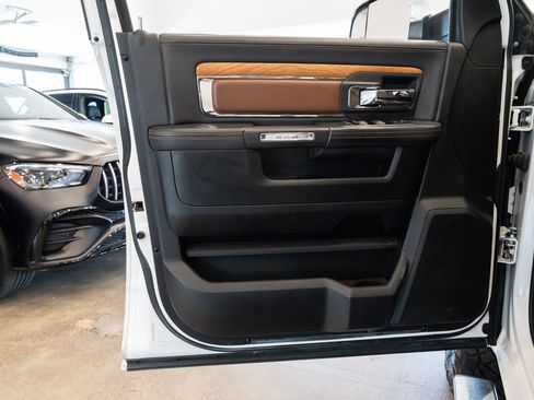Used 2015 RAM 3500 Laramie Longhorn AWD/4WD image 20