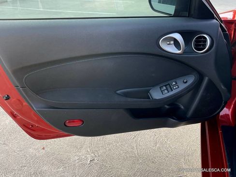 Used 2013 Nissan 370Z Touring 2dr Coupe 6M image 30