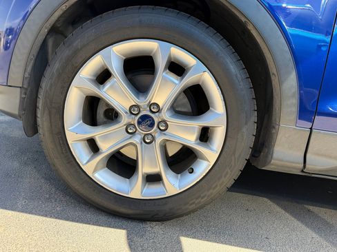 Used 2016 Ford Escape Titanium FWD image 6