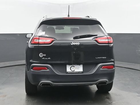 Used 2016 Jeep Cherokee Limited AWD/4WD image 5