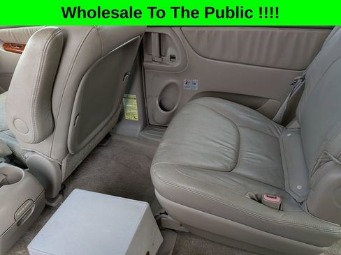 Used 2005 Toyota Sienna XLE AWD/4WD image 27