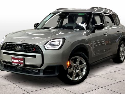 Used 2025 MINI Cooper Countryman S image 1