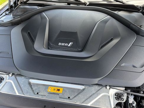Used 2023 BMW i4 eDrive35 w/ Premium Package RWD image 36