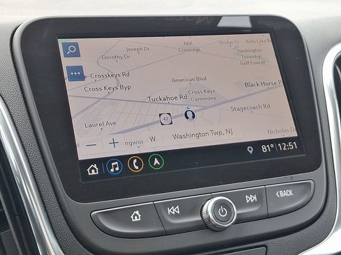 Certified 2019 Chevrolet Equinox LT w/ Sun & Navigation Package FWD image 18
