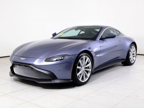 Used 2020 Aston Martin V8 Vantage Coupe RWD image 1