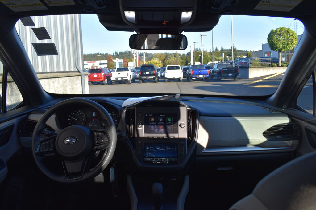 Used 2025 Subaru Forester AWD/4WD image 26