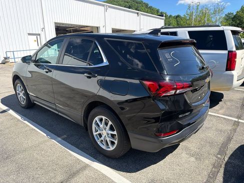 Certified 2023 Chevrolet Equinox LT AWD/4WD image 10