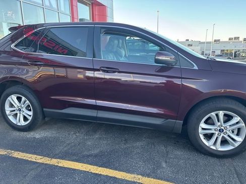 Used 2020 Ford Edge SEL w/ Convenience Package FWD image 4