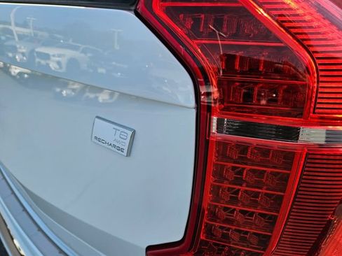 Used 2024 Volvo XC90 T8 Plus AWD/4WD image 11