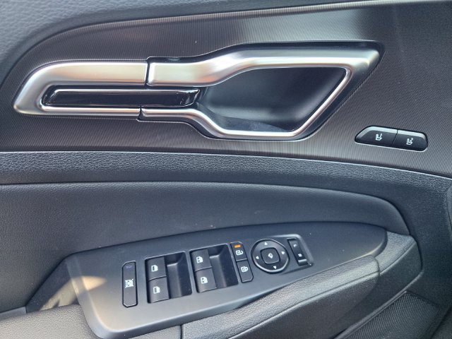 New 2026 Kia Sportage SX FWD image 16