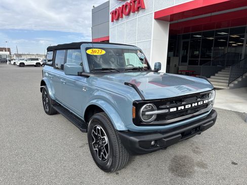 Used 2022 Ford Bronco Outer Banks AWD/4WD image 1