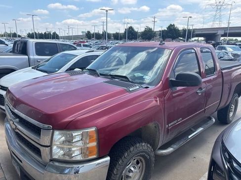 Used 2007 Chevrolet Silverado 2500 LT w/ 1LT Convenience Package RWD image 2