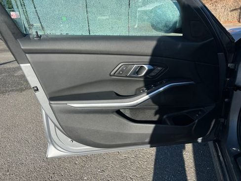 Used 2024 BMW 330i Sedan image 18