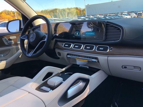 New 2026 Mercedes-Benz GLS 450 GLS 450 image 19