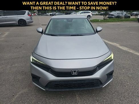 Used 2022 Honda Civic LX image 5