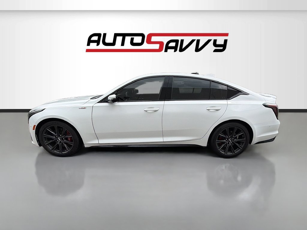 Used 2025 Cadillac CT5 V RWD image 4