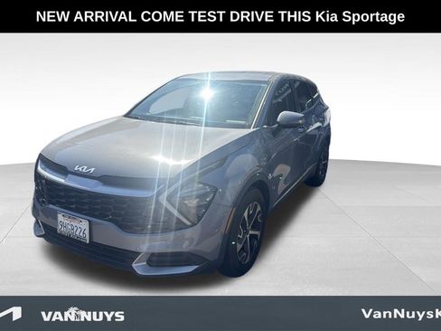 Used 2023 Kia Sportage EX image 1