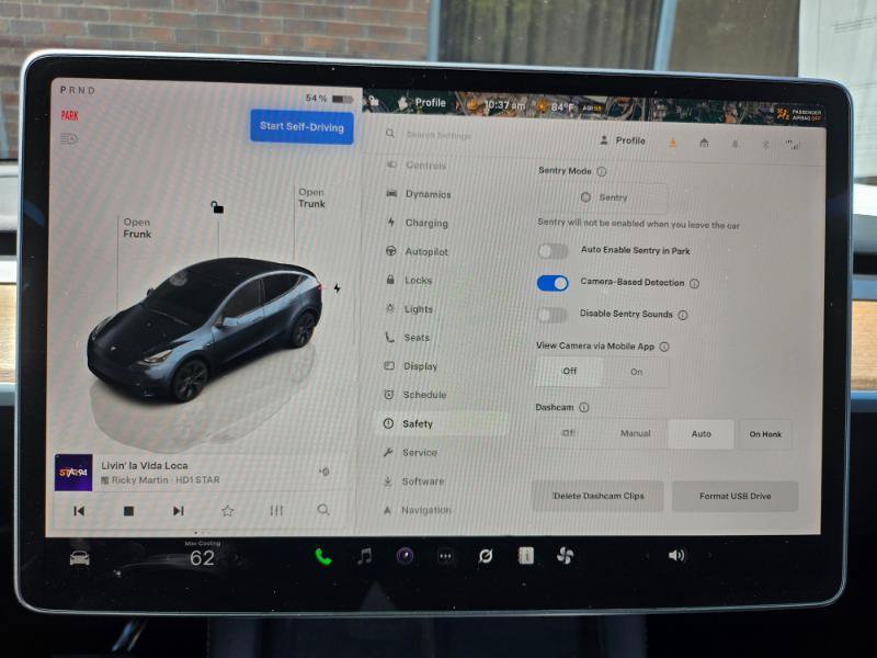 Used 2024 Tesla Model Y Long Range AWD/4WD image 51