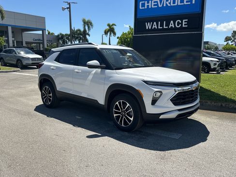 New 2026 Chevrolet TrailBlazer LT w/ Driver Confidence Package image 4
