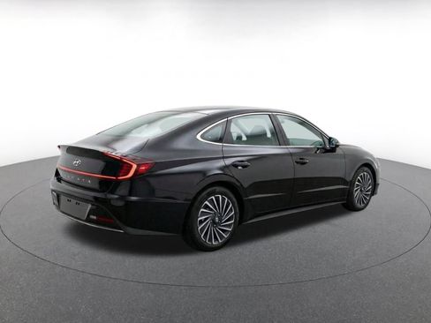 Used 2025 Hyundai Sonata SEL FWD image 9