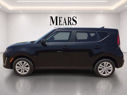 Used 2025 Kia Soul LX