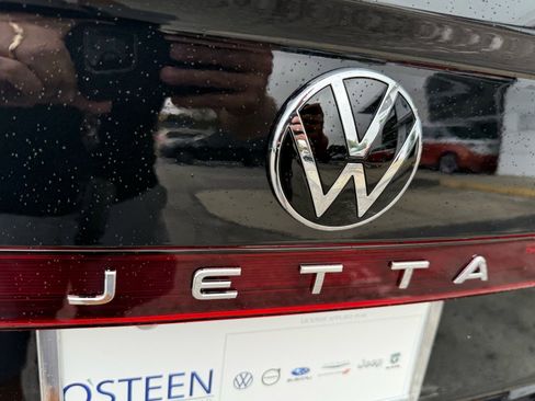 New 2026 Volkswagen Jetta SE image 13