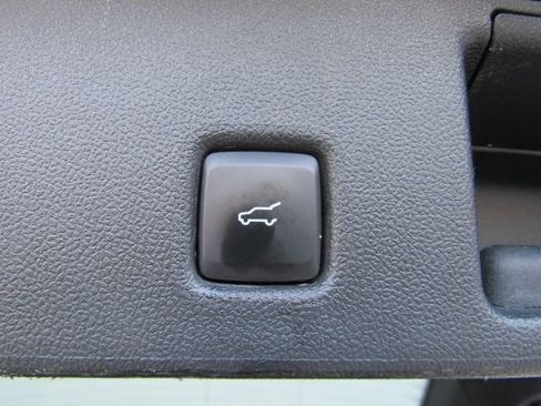 Used 2024 Ford Escape Active image 25