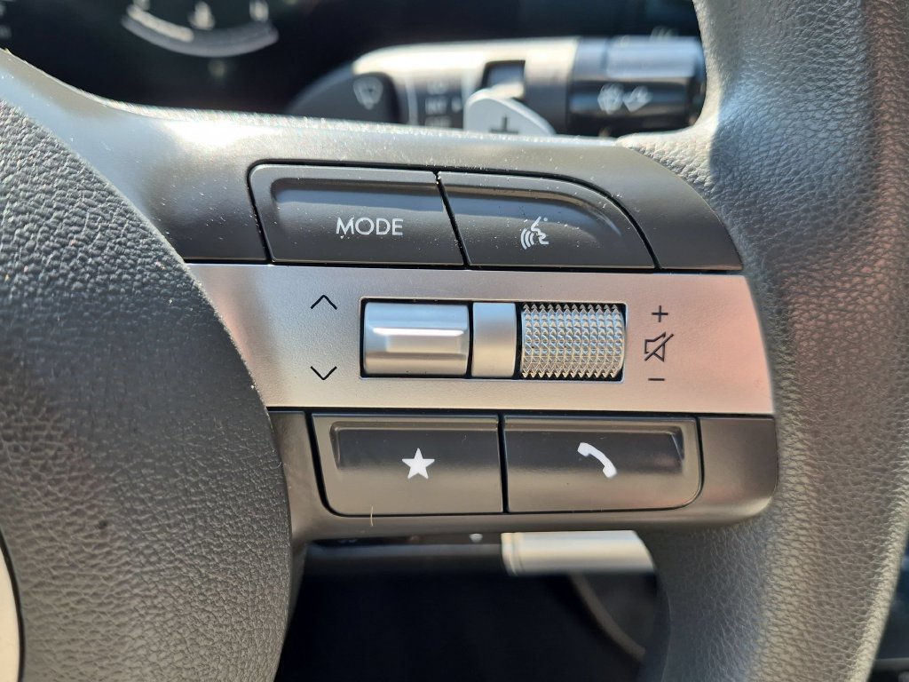 Used 2025 Hyundai Sonata SEL FWD image 21
