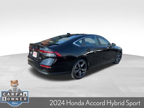 Used 2024 Honda Accord Sport image 8